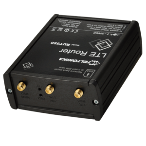 Lte router med tre antenner