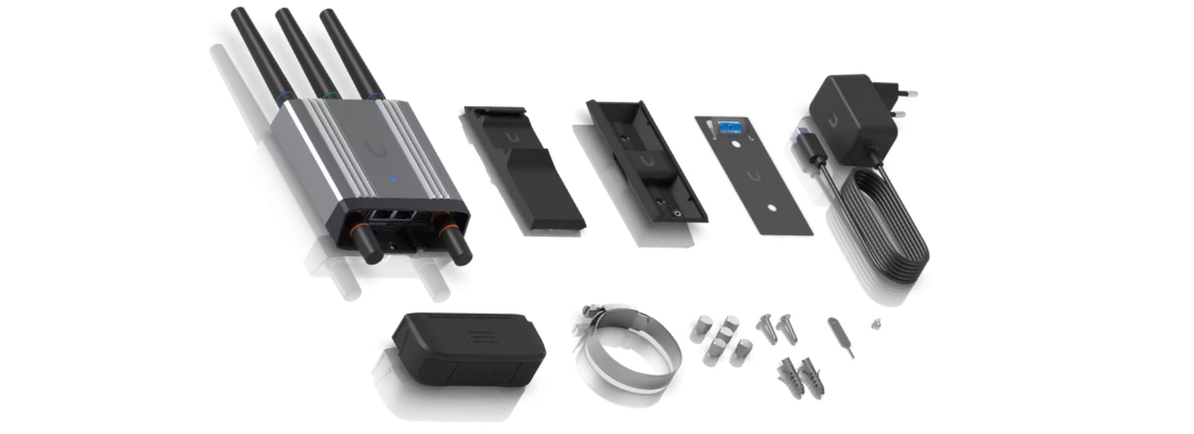 Ubiquiti UMR industrial router i lådan